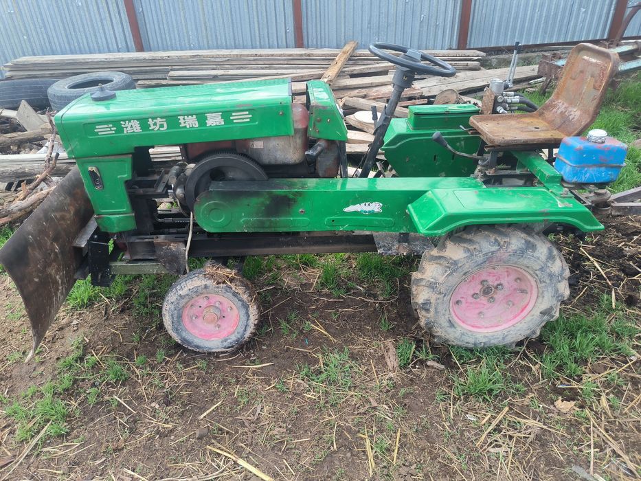 Продам мини трактор