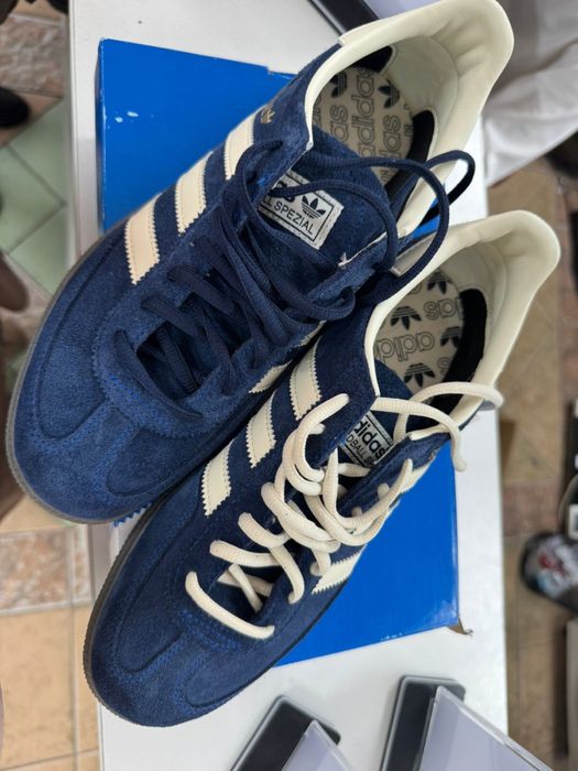 кроссовки adidas spezial