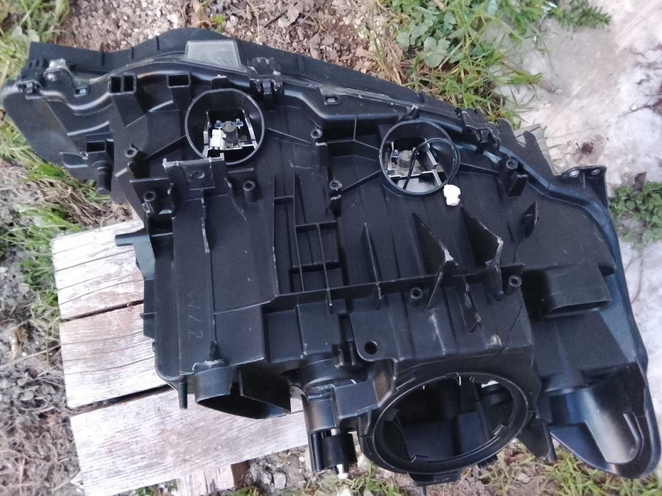 Ляв фар за bmw 3 f30 f31