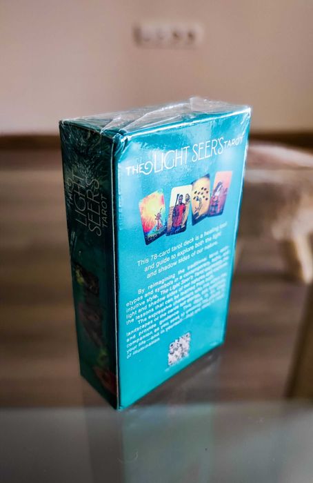 Нови, неразопаковани! 78 карти таро The Light Seer's Tarot