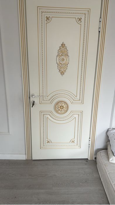 Продам межкомнатные двери