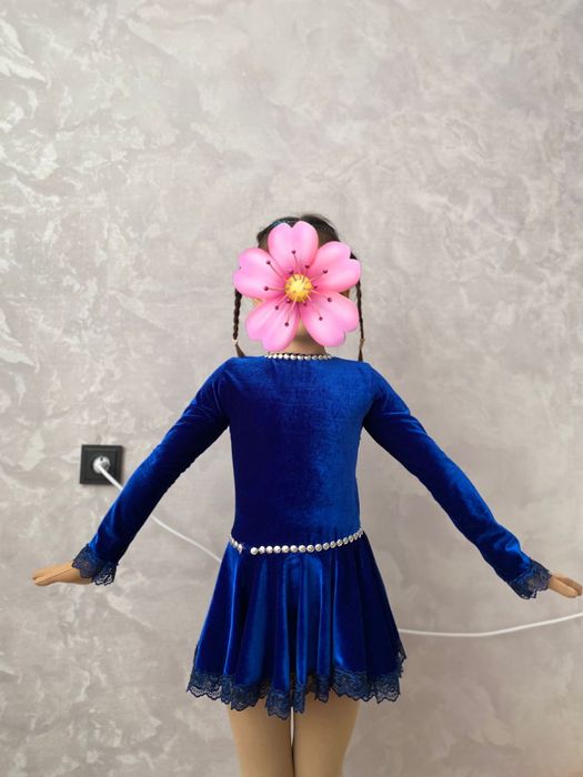 Продам платье для фигурного катания