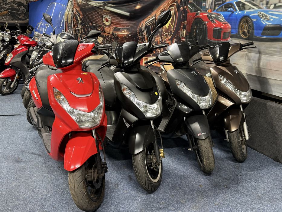 Sunati-ne!Cititi descrierea!Black friday Scutere fara permis 50cc limitat la 25km/h