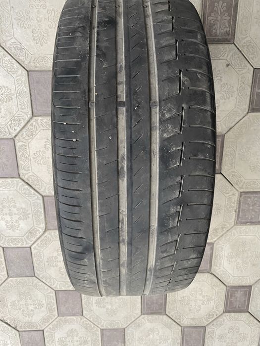 Шины летние Continental 255/45 R20