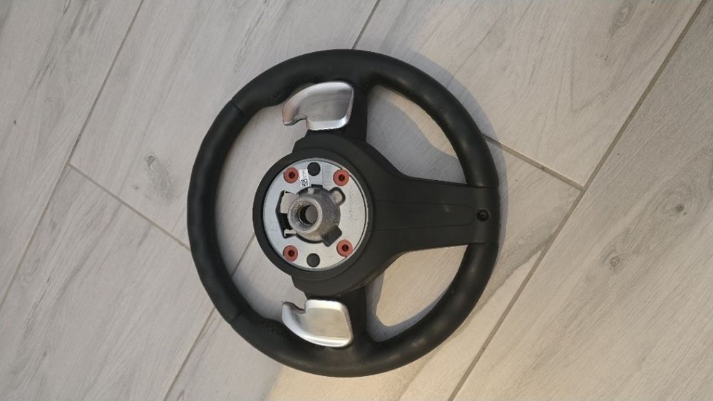 Volan BMW M seria 3 F30 cu padele