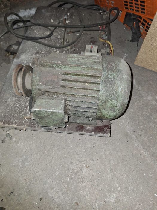 Трифазен електромотор 2.2 kw