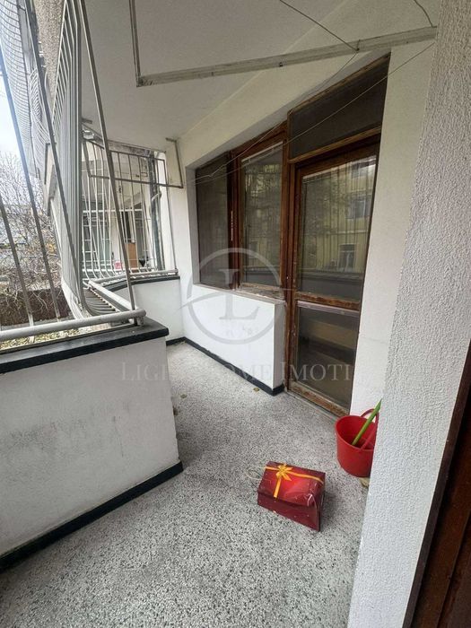 Продава се Тристаен апартамент в Пловдив, Център - 109 кв.м за 2152 €/кв.м - Снимка #12