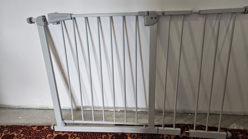 Poarta de siguranță pentru copii