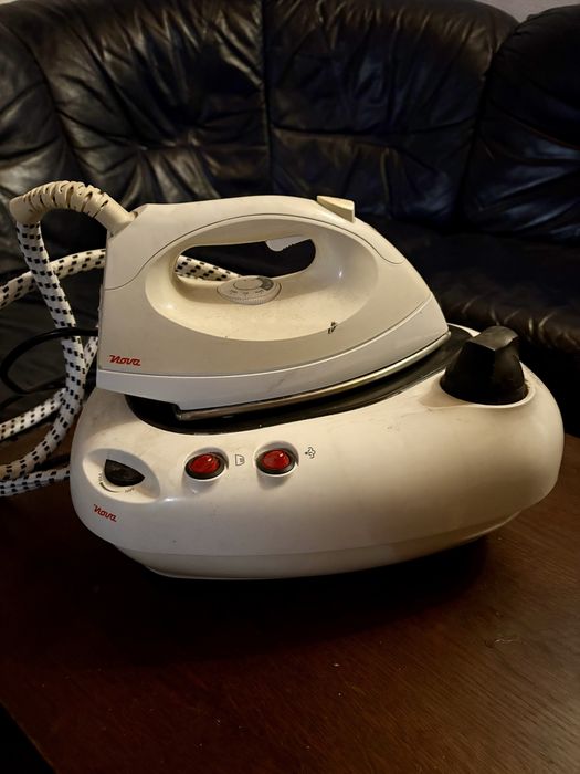 Stație de Călcat cu Aburi Nova IR-160 – Eficiență și Putere (2050W)