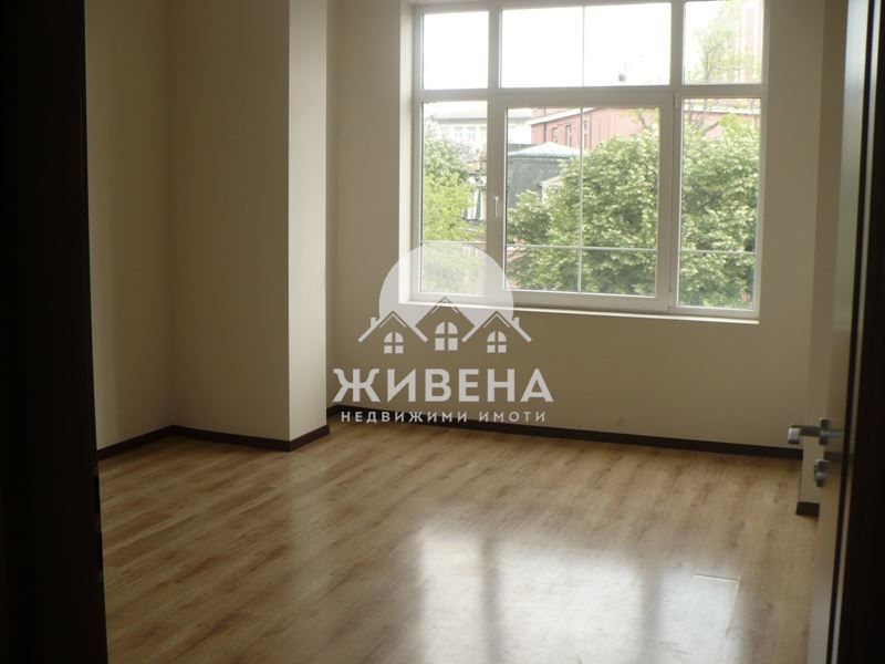 Офис в Варна-Операта площ 336 цена 2688