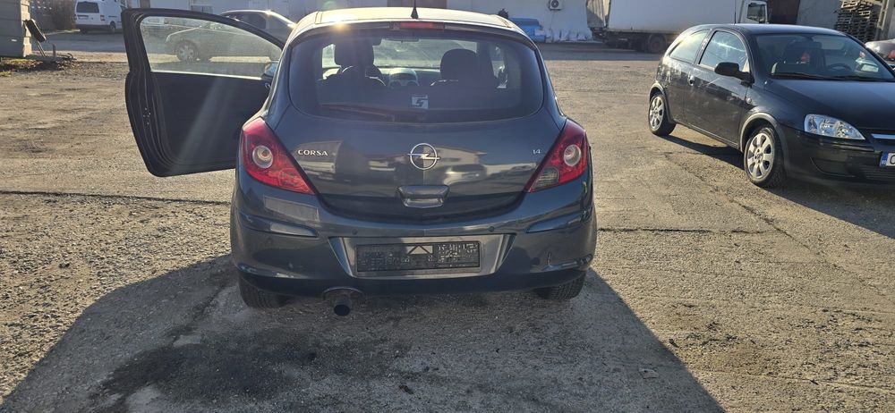 Opel corsa d 1.4 benzina fabricație luna 12 din 2007