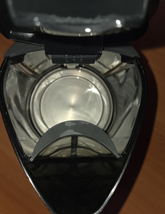 Чайник электрический  Braun .