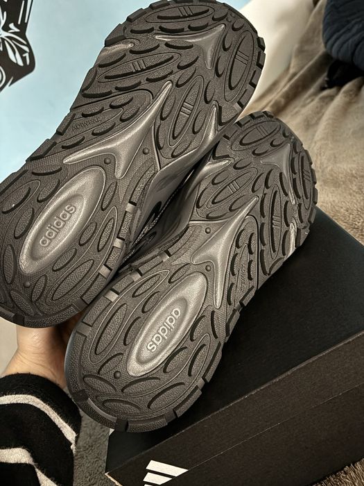 Adidas - 44 2/3 размер