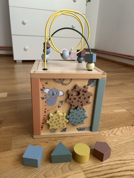 cub educativ ,jucarie din lemn