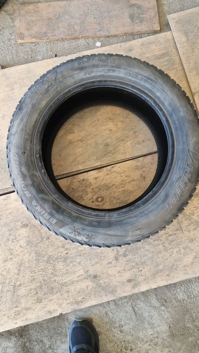 Продам колеса зимние 3шт.