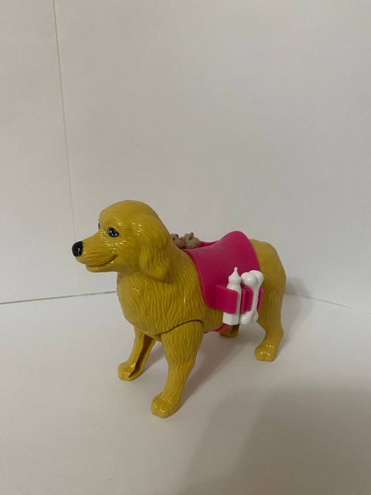 Собака барби с щенками