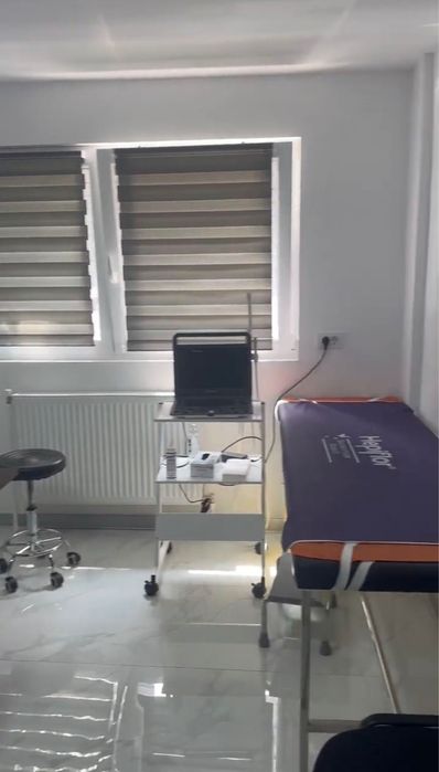 Cabinet medical de vanzare