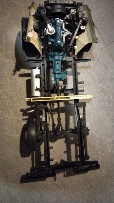 Macheta ARO240 metalica