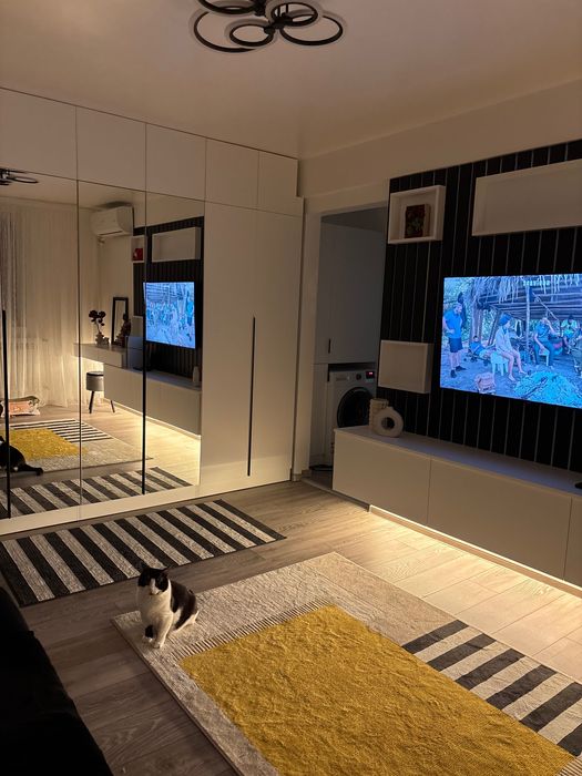 Vând apartament !
