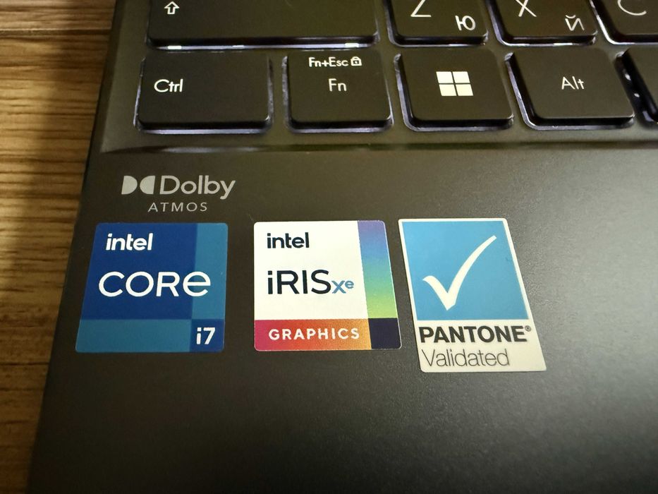 90Hz OLED ZenBook Flip`i7-12700H/16GB DDR5/1TB SSD/Retina 2880x1800