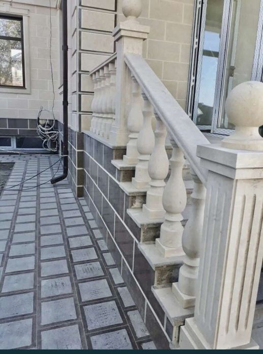 Гранит, травертин, мрамор