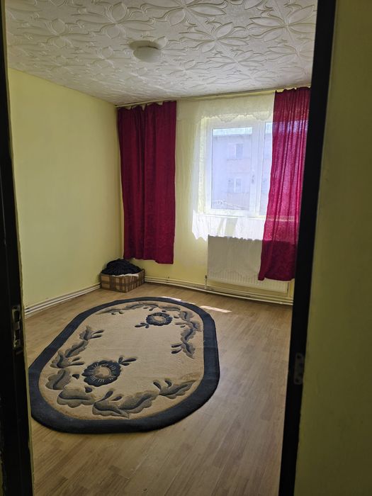 Vand apartament Petrosani