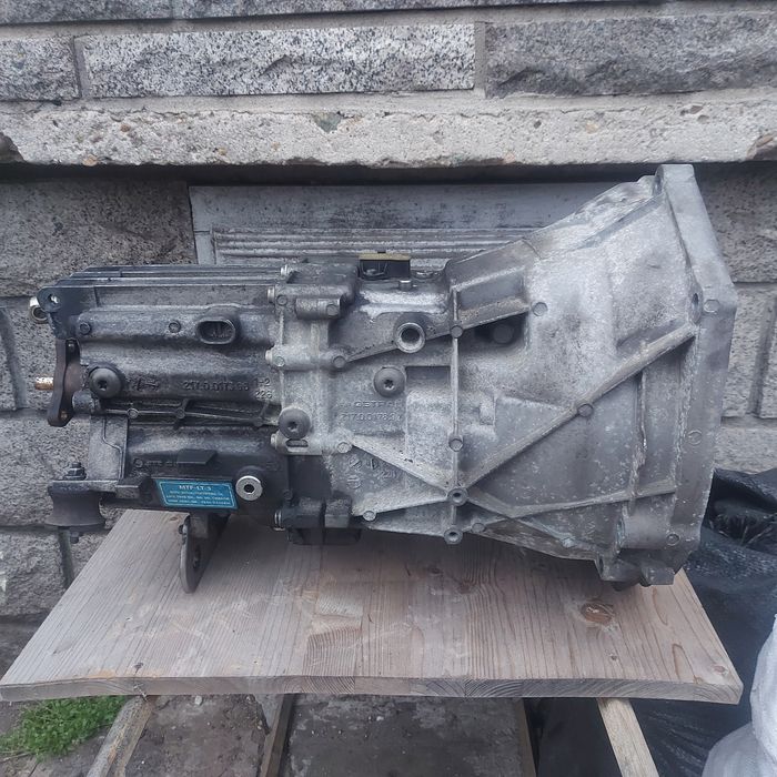 6 степенна ръчна скоростна кутия БМВ Е81 Е87 Е90 Е91 / BMW E81 E87 E90