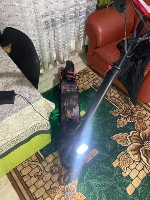 Продам электросамокат kugoo m4 pro