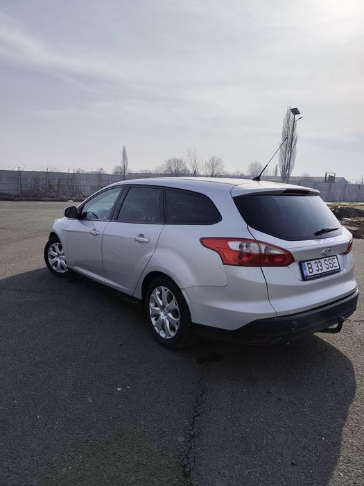 FORD Focus 2011 — imagine 3