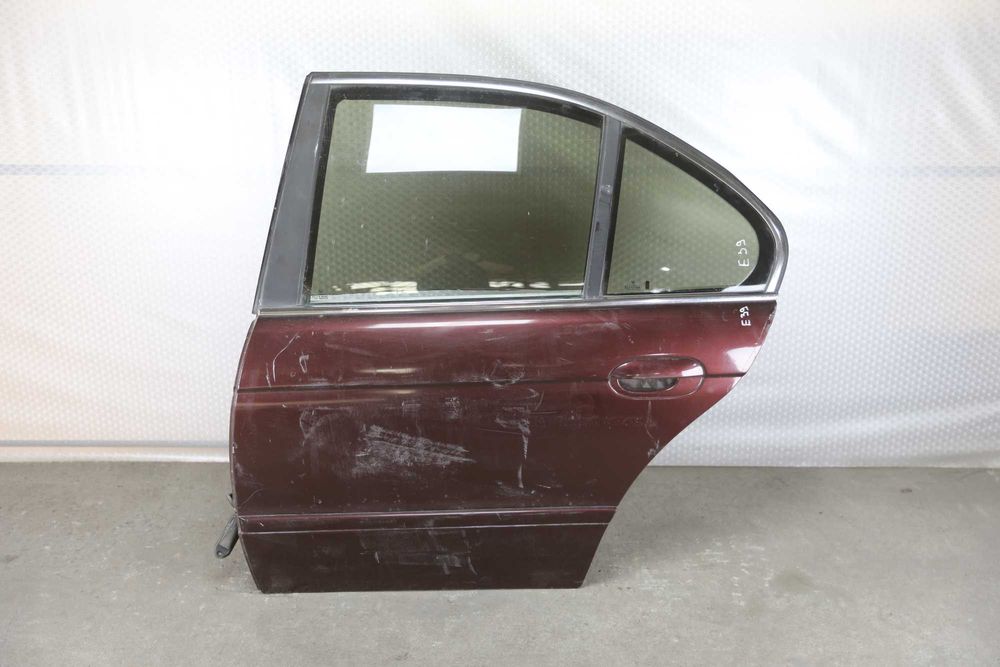 Запчасти на БМВ 5 серия Е39