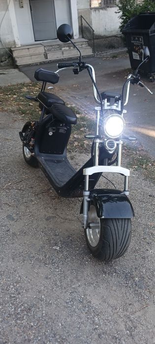 Vând scuter electric