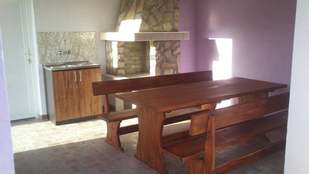 Ново строителство обзаведени неизползвани къщи