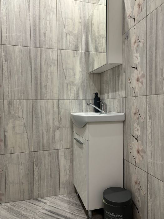 Дава се под наем Тристаен апартамент в Варна, Автогара - 96 кв.м за 580 € - Снимка #7