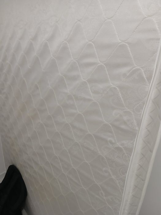 Продам матрас новый