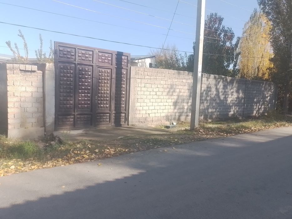 Uy sotiladi  botirda