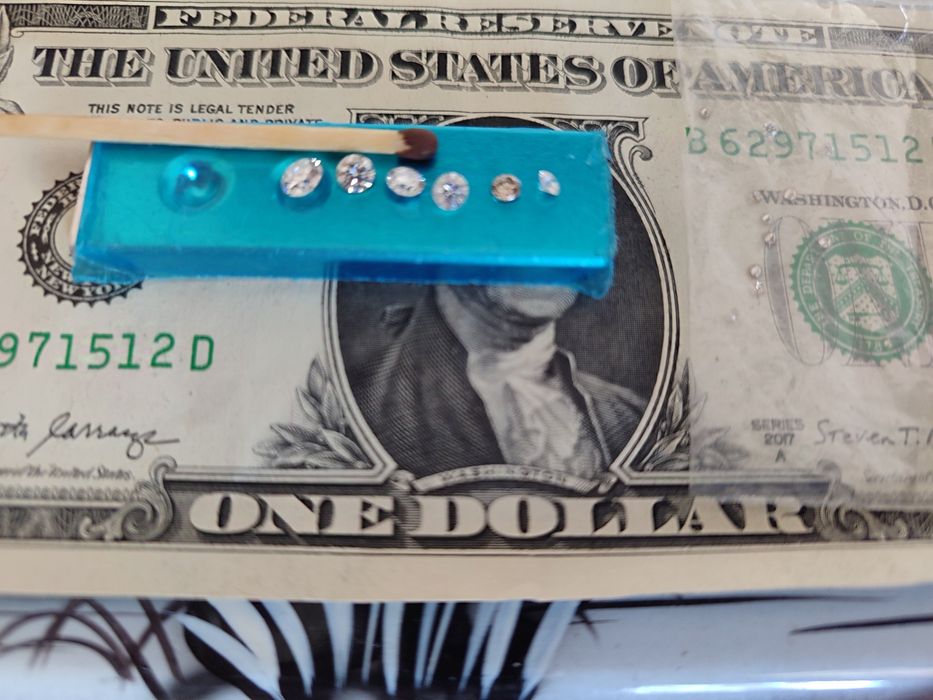 Продам бриллианты