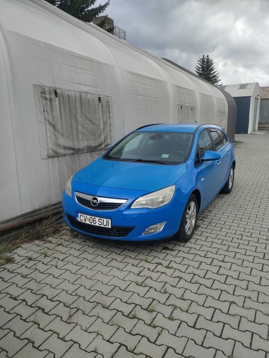 OPEL Astra 2011 — imagine 4