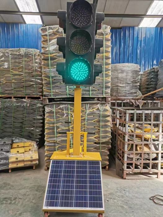 Светофор аккумуляторли