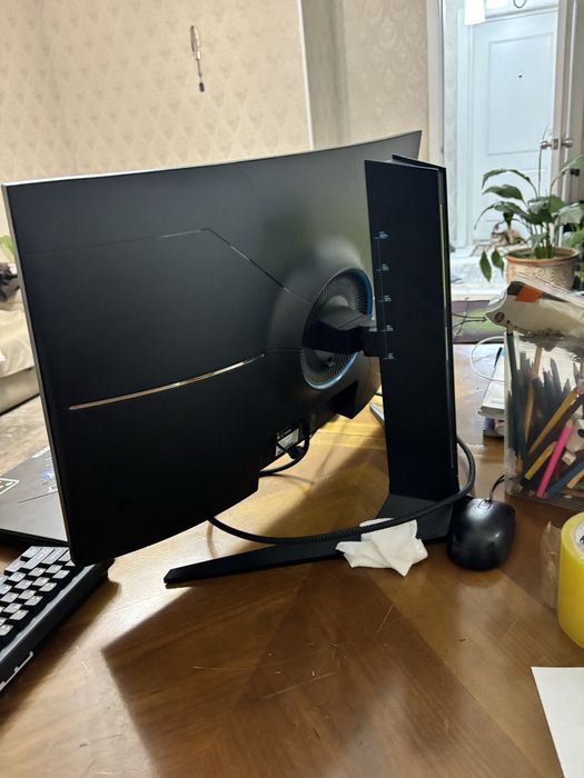 Монитор thunderobot 240hz