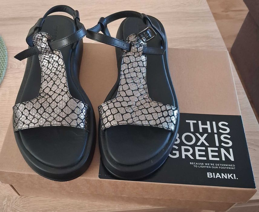 Сандали от естесвена кожа