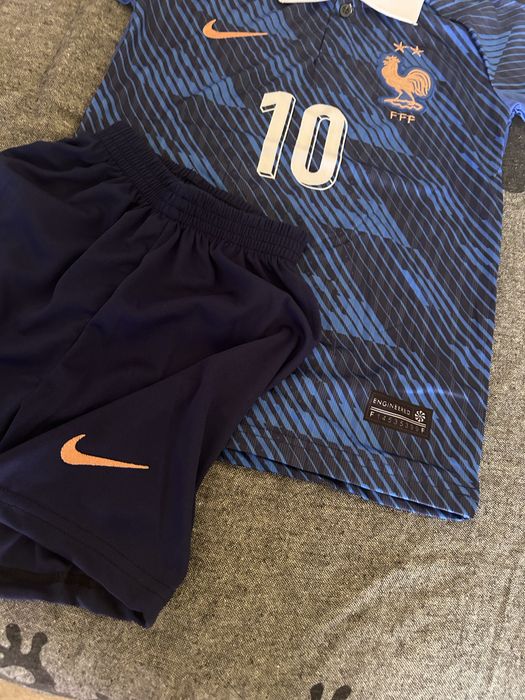 Echipament fotbal pentru copii