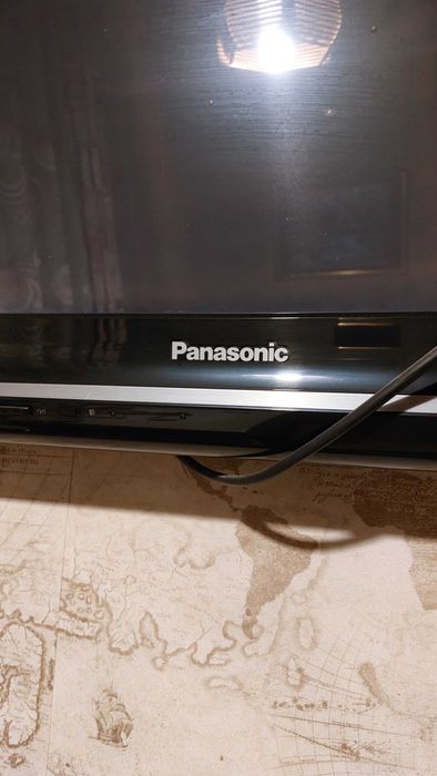 Продам телевизор на запчасти