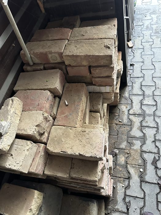 Күйген кірпіш.Кирпич