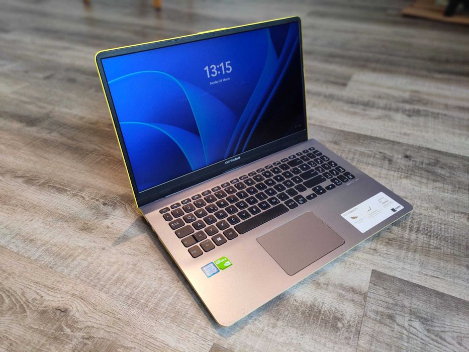 Vând Laptop ASUS VivoBook S15 S530