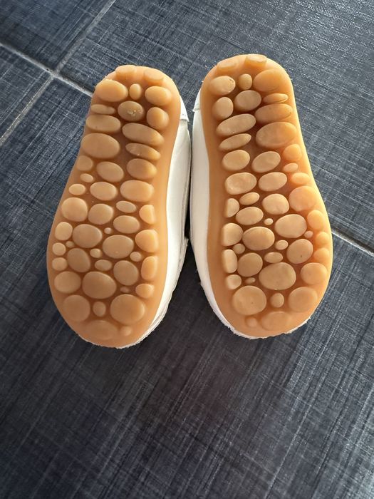 Pantofi din piele bebe
