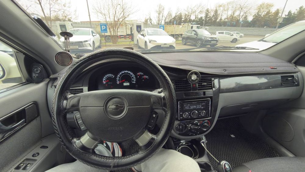 Lacetti 
Megicar 905 
Mafin 725
4 kalonkao