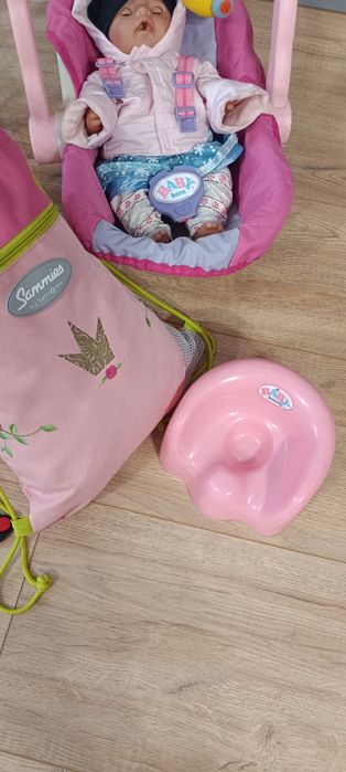 Baby Born оригинална кукла с много аксесоари