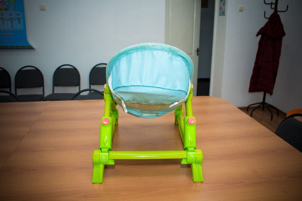Шезлонг Fisher-Price