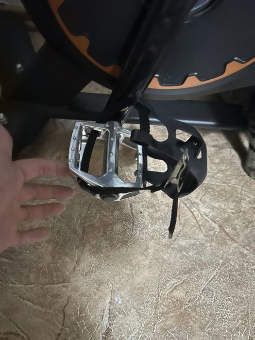 Продам велотренажер