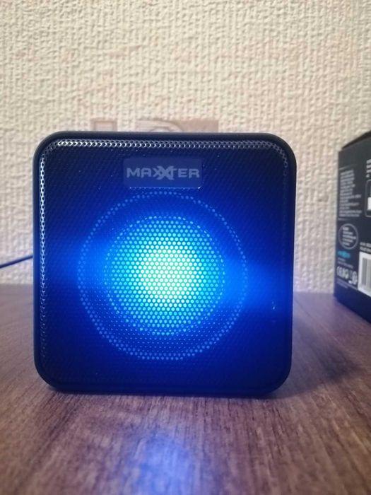 Нови преносими LED BLUETOOTH тонколони.